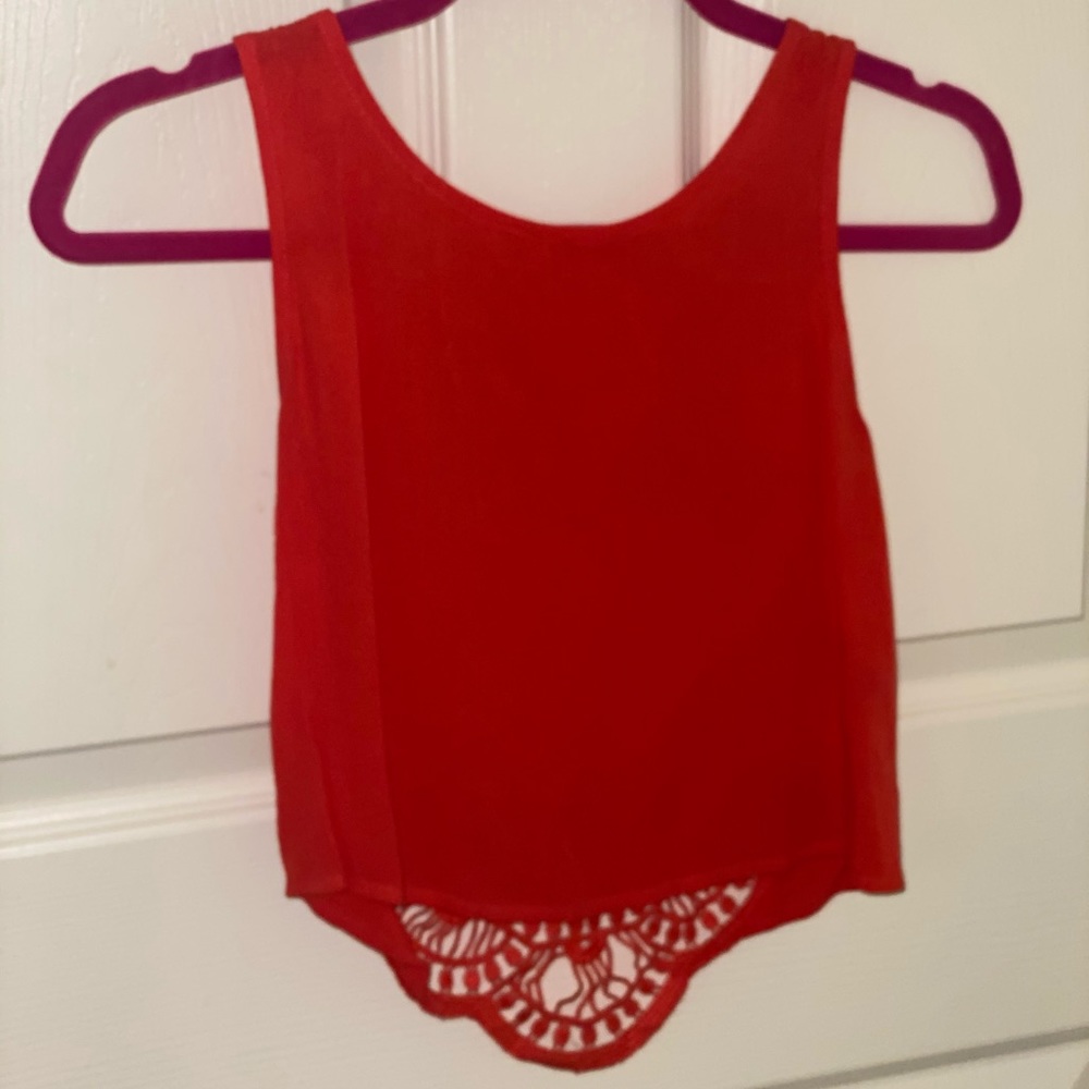 hot orange crop top with back detail 😍